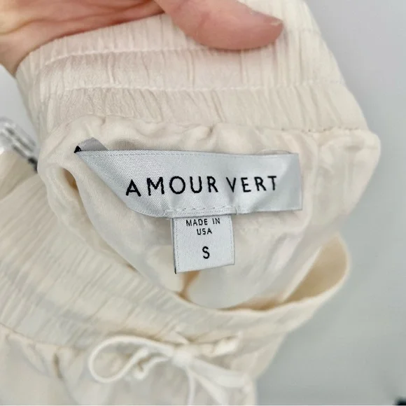 Amour Vert White Silk Macrame Crochet Mini Skirt S - Picture 4 of 7